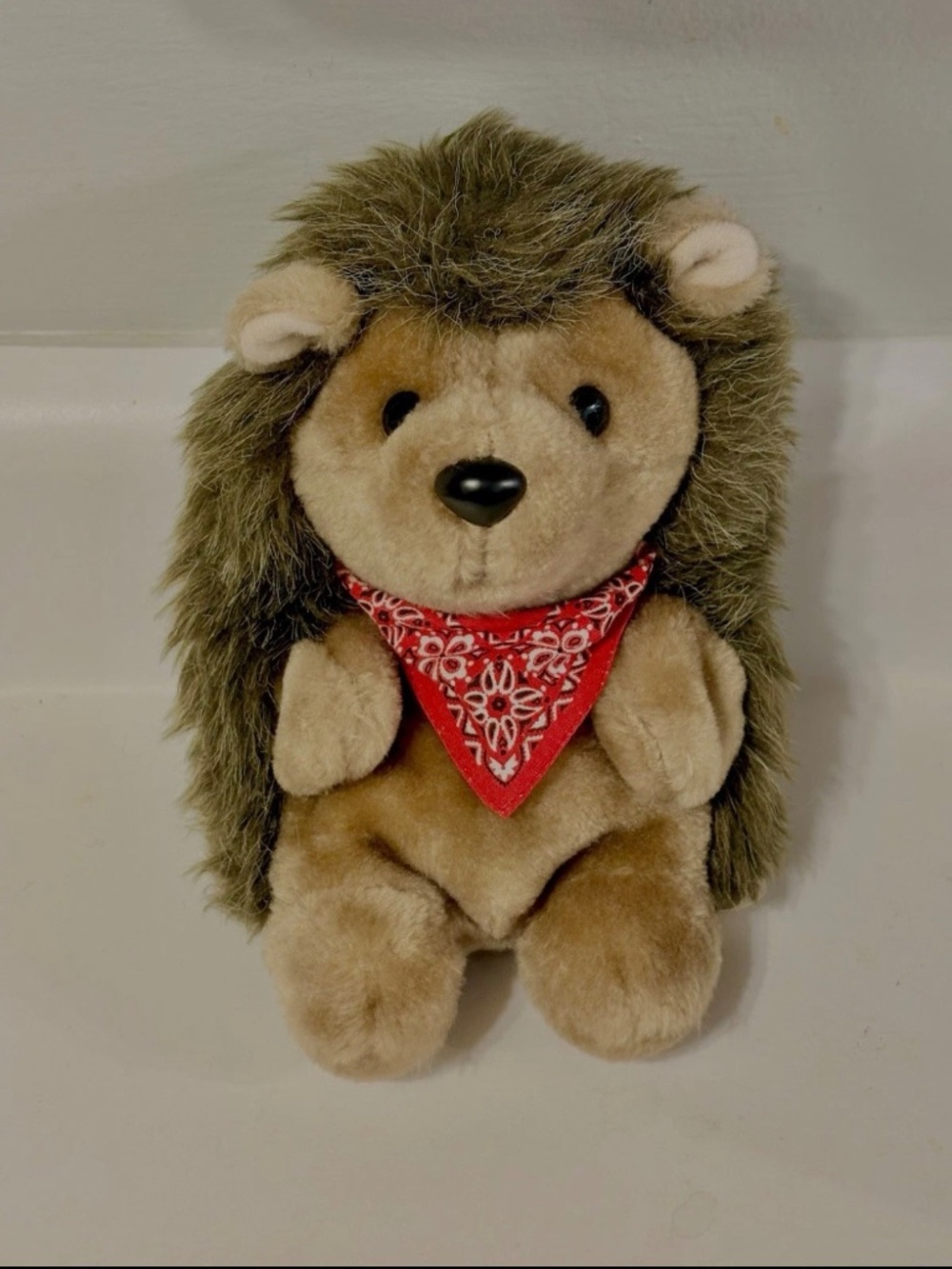 Vintage Avon 1984 Plush Herbert Hedgehog Hand Puppet Stuffed Animal Red Bandana